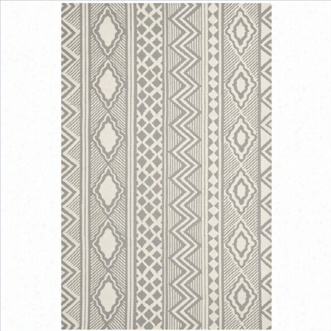 Safavieh Isaac Miizrahi Rug In Grey / Ivory-4' X 6' Rectange