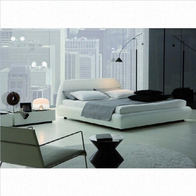 Rossetto Downtown Plaform Bed In White-queen