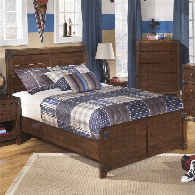 Ashley Delburne W Ood Full Panel Bed In Brown