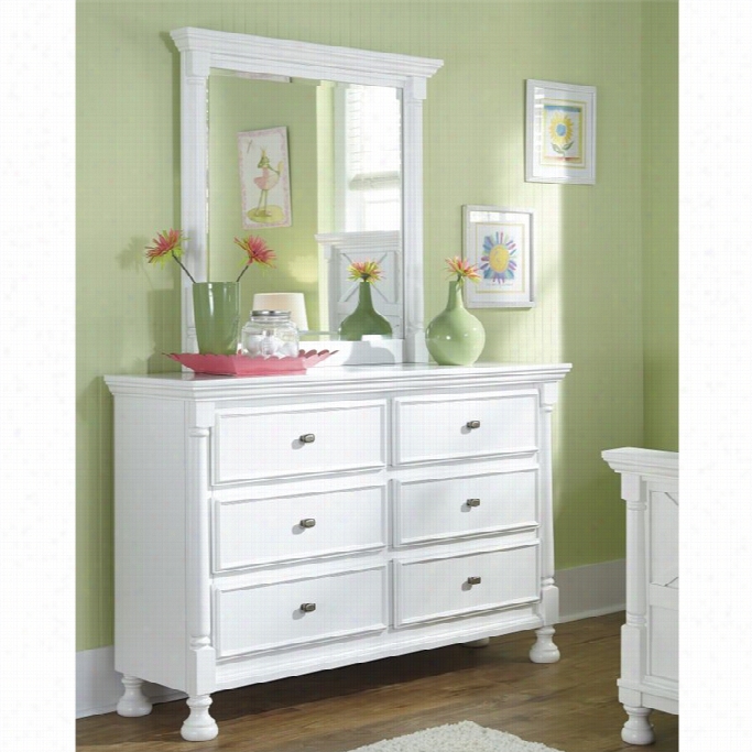 Ashleey Kaslyn 2 Piece Wood Dresser Set In Whie