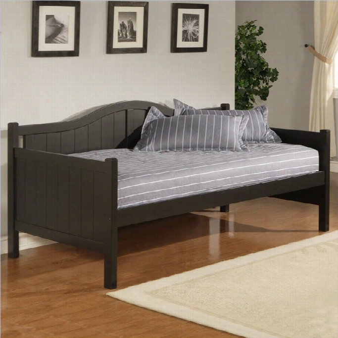 Hillsdale Saci Wood Daybed In Black Finish
