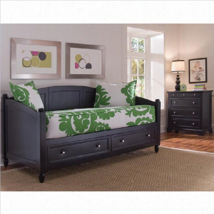 Domestic Styles Bedford Daybed  And Chest In Black