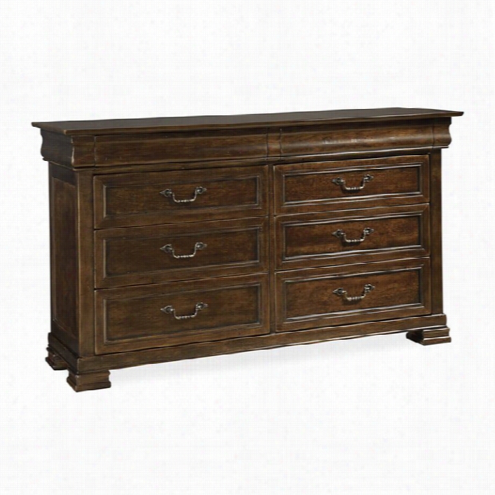 Universall Furniture Cordevalle8  Drawer Dresser In Vintage