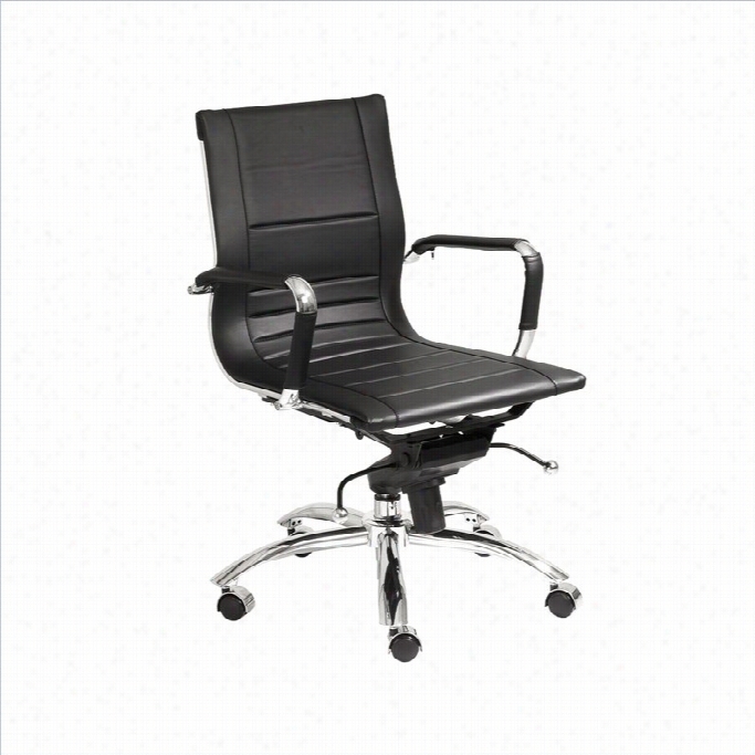 Eurotyle Owen Low Back Office Chair In Black/chrome