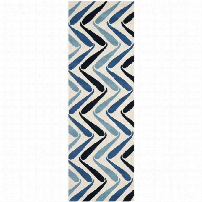 Safavieh S Oo Runner Rug In Ivory / Blue