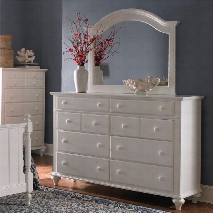 Broyhill Haydenplace 8 Drawer Dresser W/ Arched Mirror In White