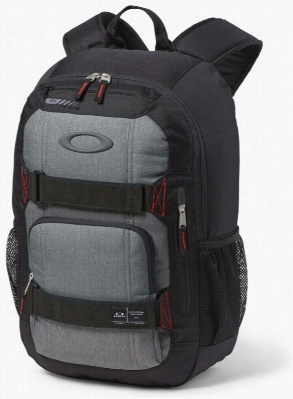 Oakley  Enduro 22 Backpack