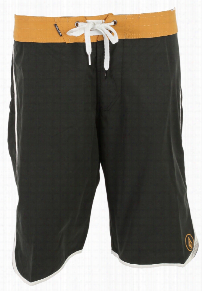 Volcom Solid Scallop 2in Boardshorts