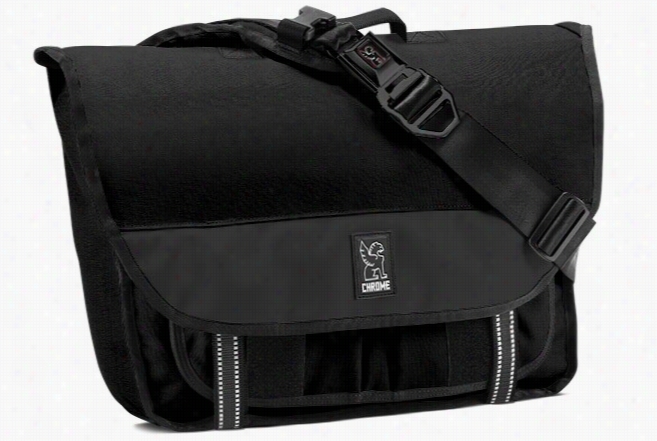 Chrome Buran Messenger Bag