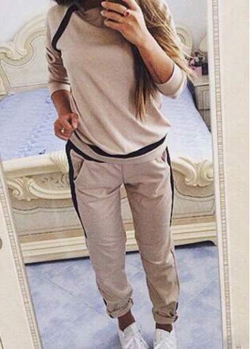 Long Sleeve Sweatshirt And Kkhaki Pants