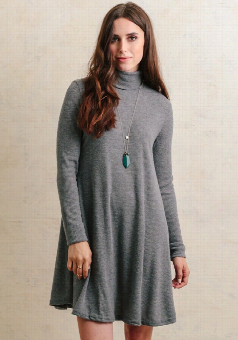 Corer Bistro Knit Dress In Gray