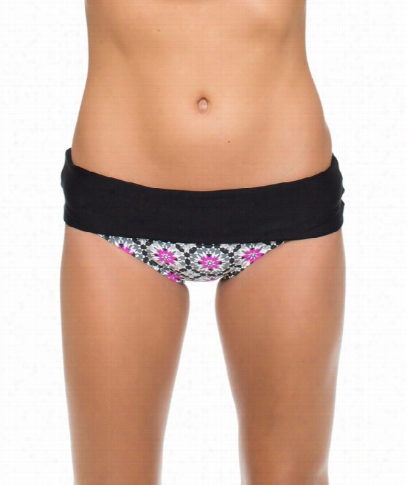 Weekdnd Warriior Powerhouse Banded Bikini Bottom Color: Ber Size: S