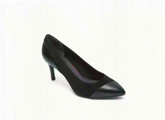 Total Motion Pointed Toe Angle Pump